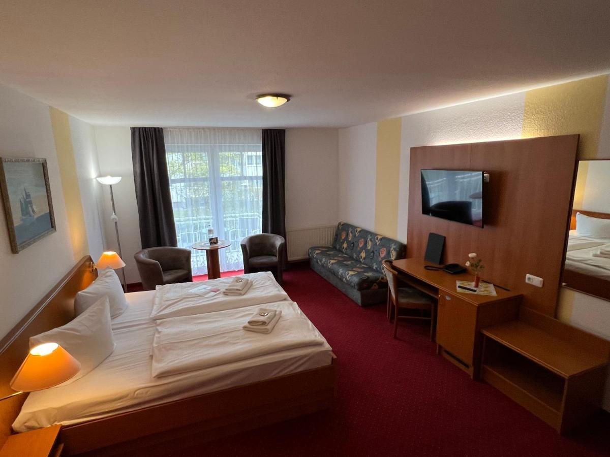 Hotel Poseidon Ostseebad Kühlungsborn Exterior foto